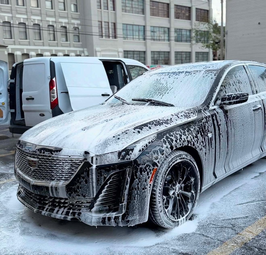 Cadillac CT6 snow foam wash