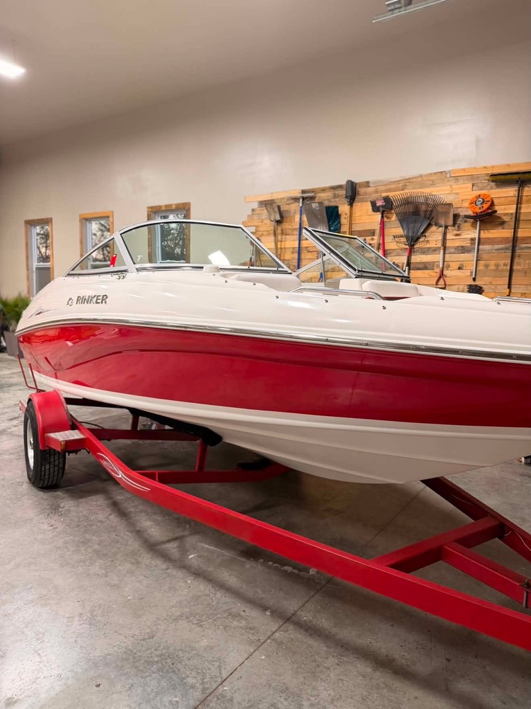 Rinker boat after full marine detail